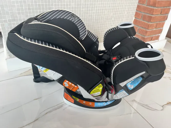 Graco cadeira infantil carro 4ever 4 em 1