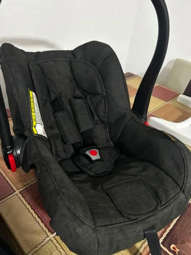 Bebê conforto usado