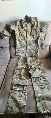 Gandola M + Calça tática camuflada n° 42 - BÉLICA