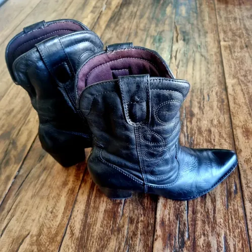 Bota country 36 ,couro legítimo,  da marca paquetá