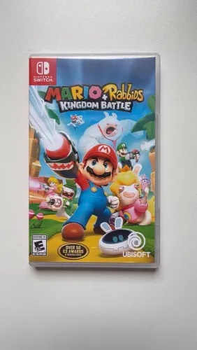 Mario Odyssey e Mario + Rabbits - Jogos Nintendo Switch