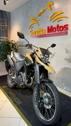 Yamaha XTZ 250 Lander 2023 - Bege