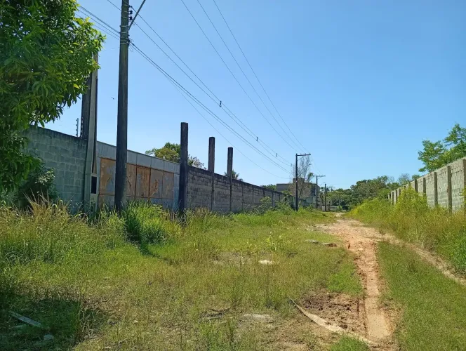 Excelente área com 3600m para vender em Barramares próximo a 388
