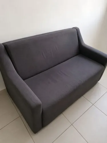 Sofá retrátil