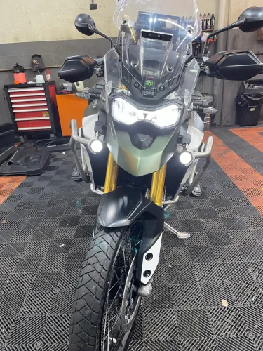 Triumph Tiger 900 Rally Pro 2022, 32.000KM com Baús e acessórios