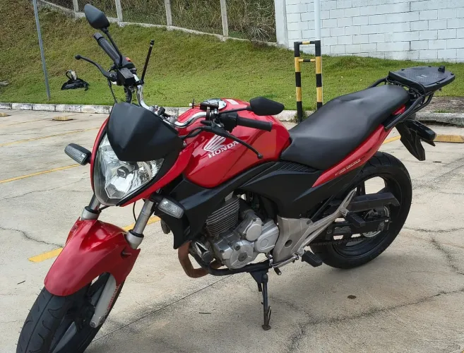  HONDA CB 300R 2011 ? 2º DONO | IMPECÁVEL