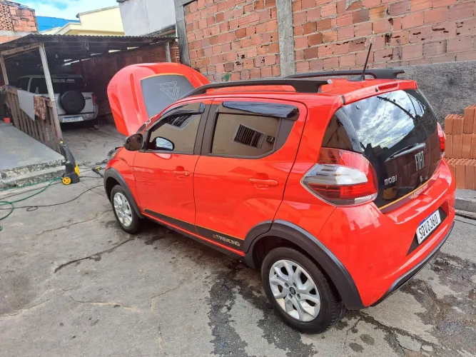 Fiat Mobi Trekking 1.0 Flex 5P 2024