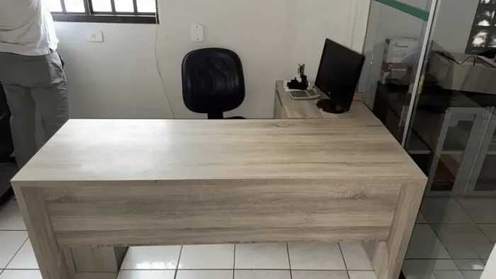 Mesa em L com 3 Gavetas Carvalho MDF 1,70m x 1.30