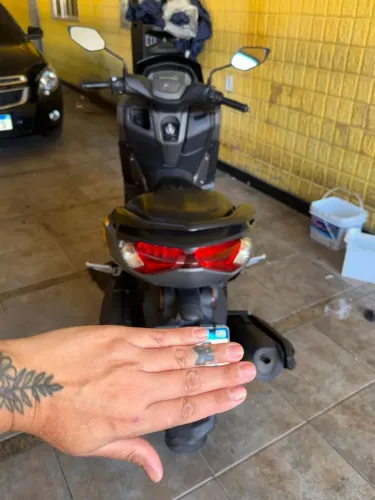 Yamaha nmax conect se160