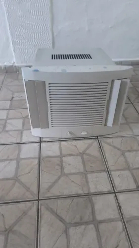 Ar condicionado 7500 BTUs de janela 