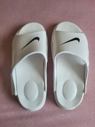 Sandália Nike