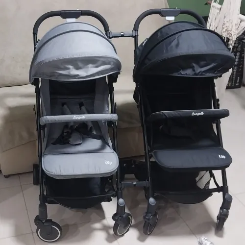 Carrinho de bebê para Gêmeas (super compacto e versátil) em Joinville