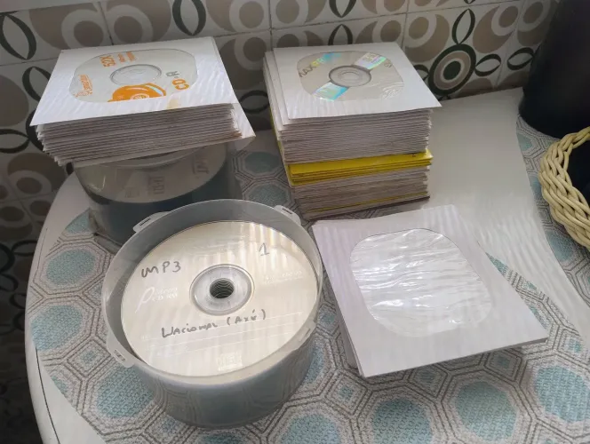 PACK CDs e DVDs NOVOS - PROMOÇÃO