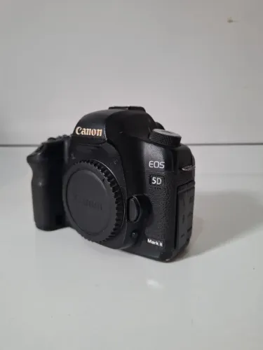 Câmera Full Frame Canon EOS 5D Mark II