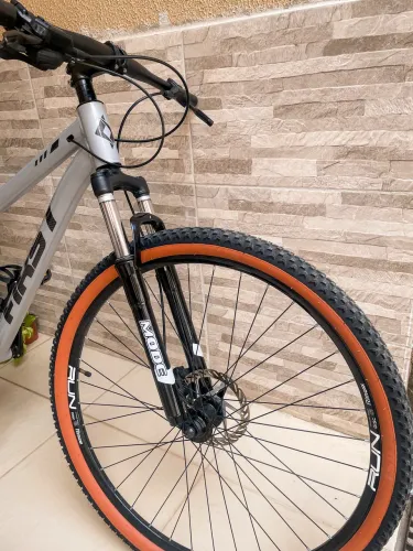 Bike first - speed nine