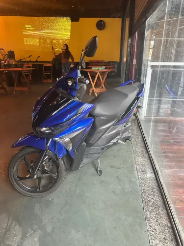 Moto Yamada Neo 125