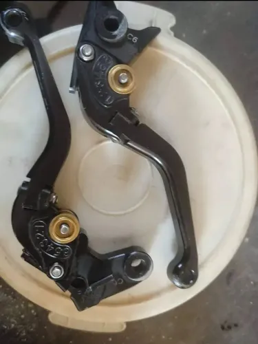 Manete retrátil pra MT, Hornet, XJ, fazer, Twister, ninja, R3, etc.