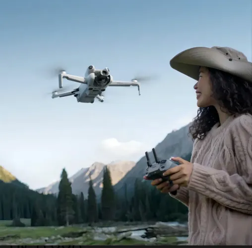 VENDO DJI MINI 4 PRO COMBO FLY MORE