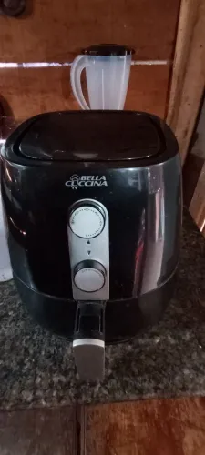 Vendo uma panela elétrica