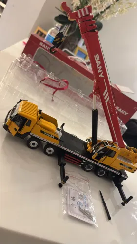 Miniatura colecionável Stc 500