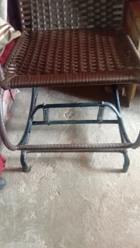 Cadeira de balanço.