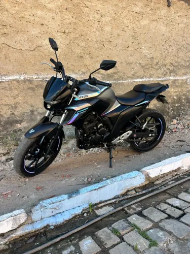 Fz 25 único dono