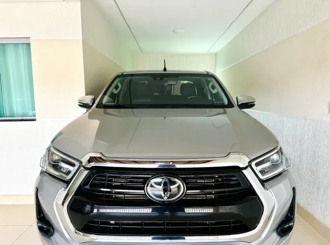 Toyota Hilux CD SRX 4X4 2.8 TDI 16V Diesel Aut. 2021