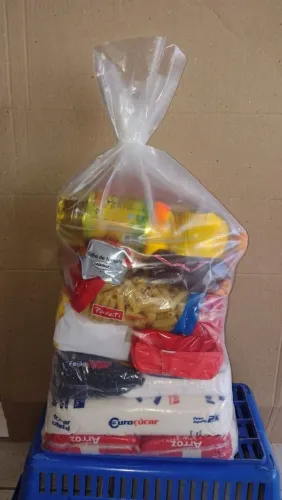 Vendo cesta básica pequena