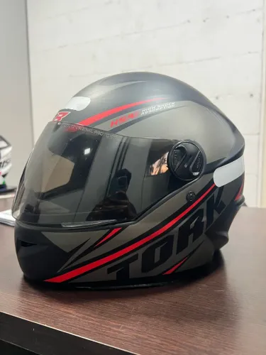 Capacete moto