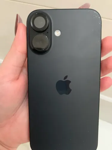 iPhone 16