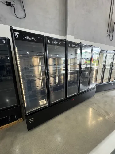 Auto serviço 5 portas Vanguard nova 