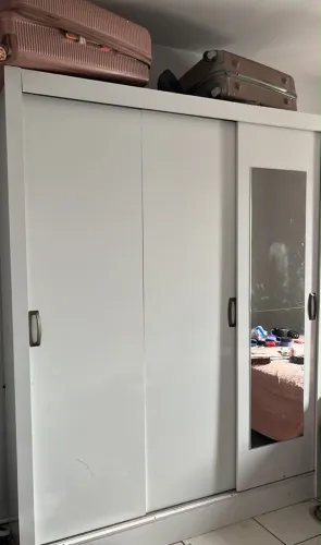 Guarda roupa