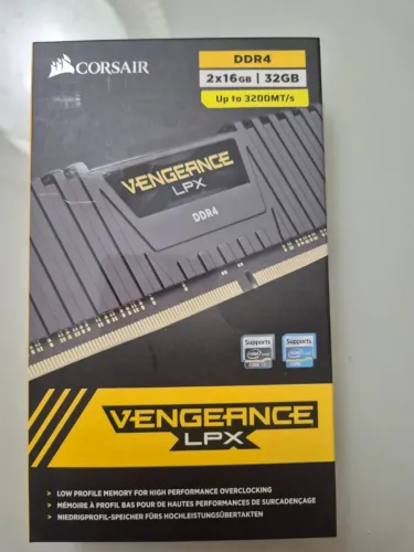 Memória RAM Corsair Vengeance LPX 32GB (2x16GB) DDR4 3200MHz CL16