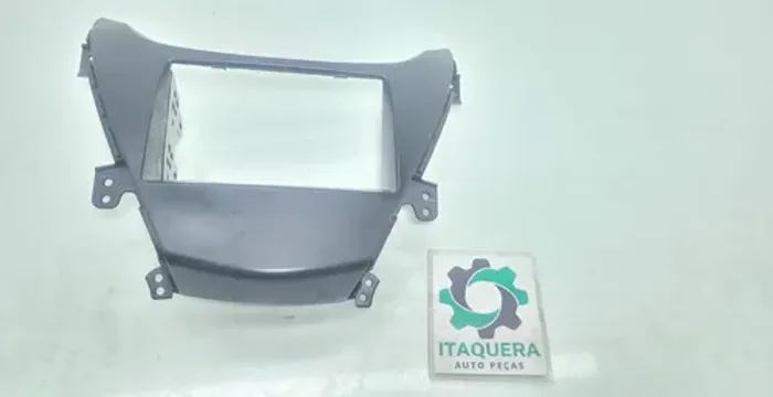 Moldura Multimidia Hyundai Elantra Ano 2012 2013 Preto Fosco
