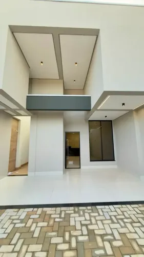 CASA À VENDA 3 DORMITÓRIOS QUADRA 1004 SUL