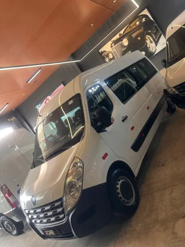 Renault Master 2.3 DCI Executive Longo 16L Dies 2020