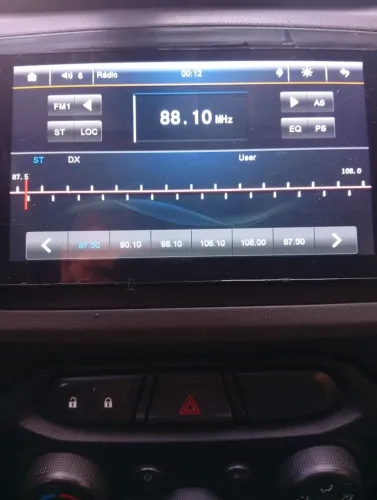Sim 2 Dim Universal Com Carplay