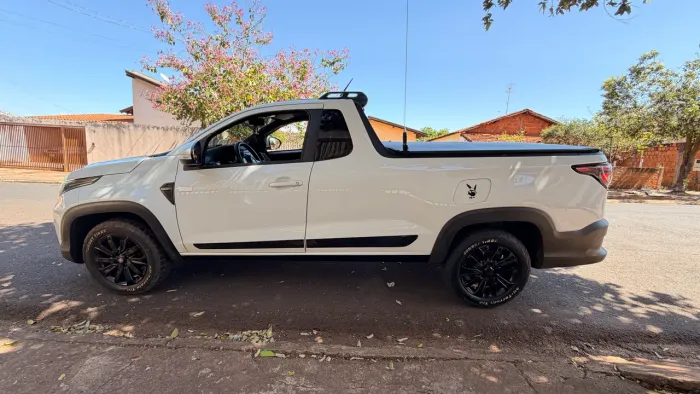 Fiat Strada Freedom 1.3 Flex 8V CS Plus 2021