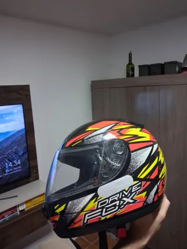 Capacete fly