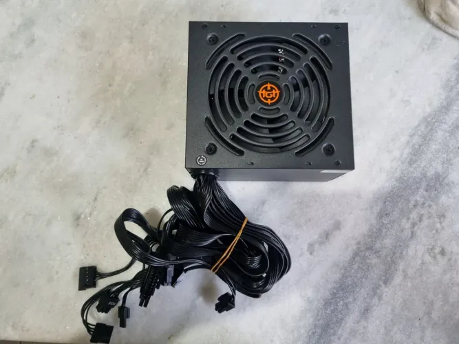 Fonte TGT Enfield 500w