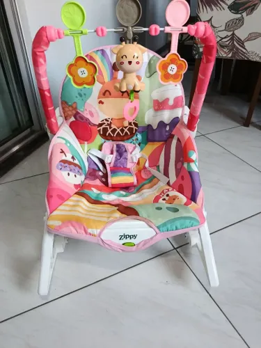Cadeira de descanso bebê vibratória e musical