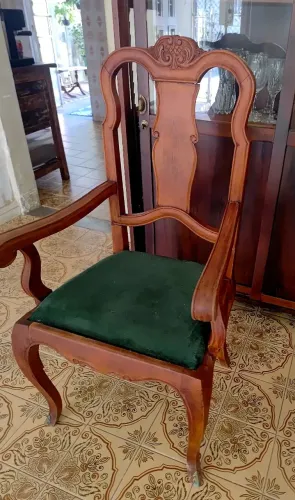Poltronas antigas 