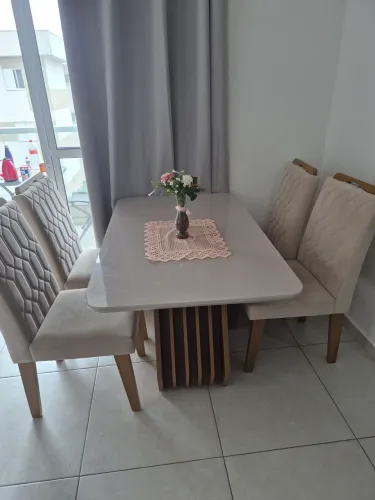 Mesa 4 lugares elegante