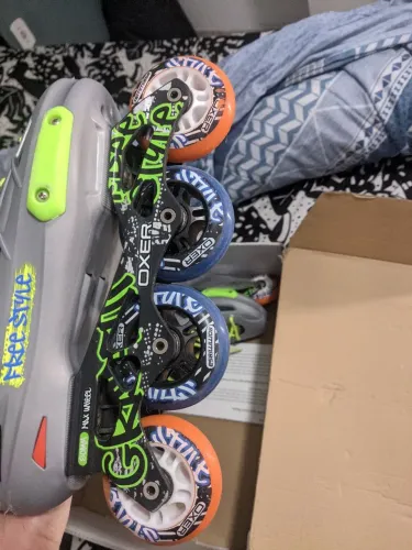Patins Oxer Graffiti Freestyle ABEC 7