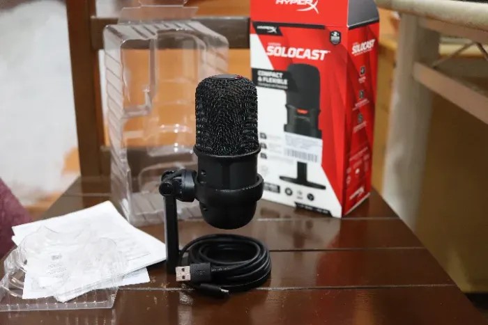 Microfone HyperX Solocast Novissimo