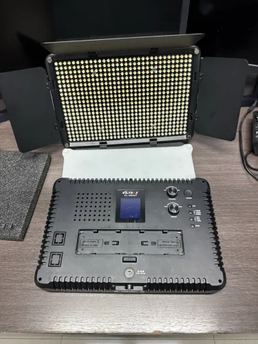 2 Led Viltrox VL-D640T 50w