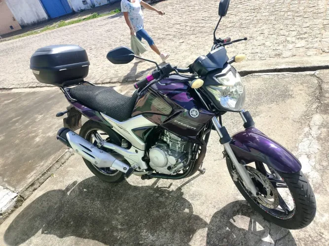 VENDO OU TROCO FZ250 NO MEU NOME