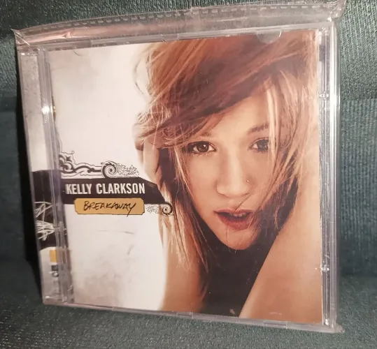 CD KELLY CLARKSON
