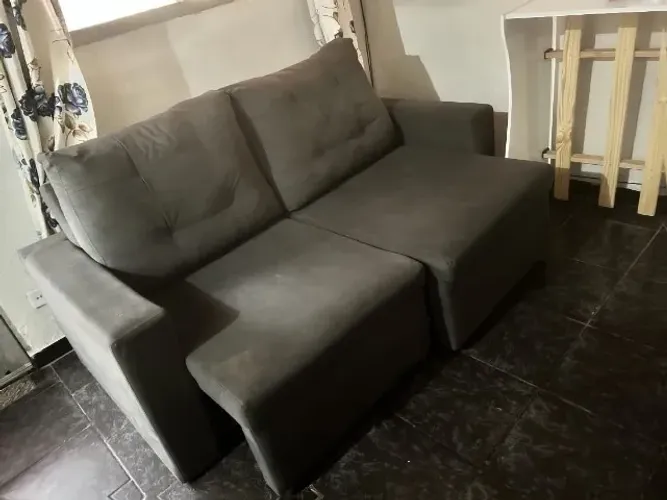 Sofá retrátil