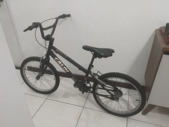 Bicicleta Caloi aro 20